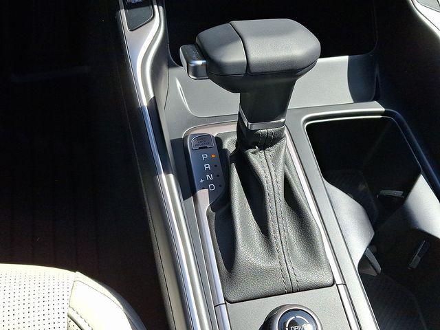 new 2025 Kia Sorento car, priced at $35,977
