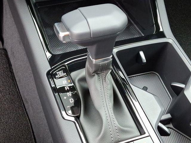 new 2025 Kia K5 car, priced at $28,854