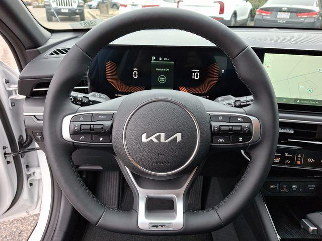 new 2025 Kia K5 car, priced at $28,854