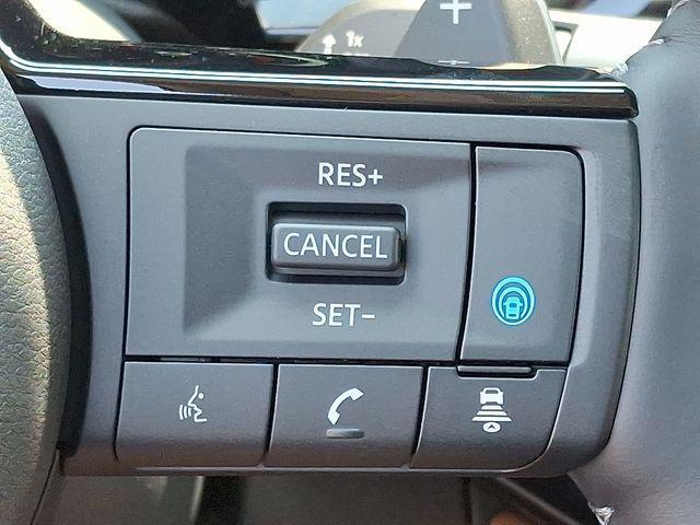 new 2025 Nissan Pathfinder car, priced at $51,035