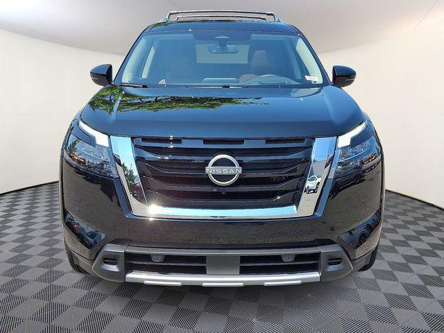 new 2025 Nissan Pathfinder car, priced at $51,035