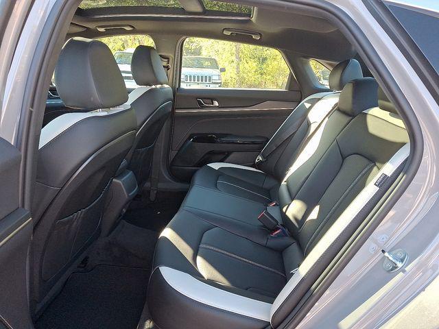 new 2026 Kia K5 car, priced at $30,269