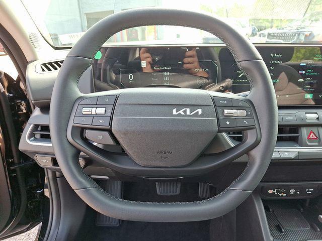 new 2025 Kia K4 car, priced at $24,200