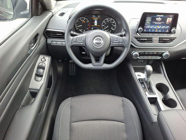 new 2025 Nissan Altima car, priced at $26,452