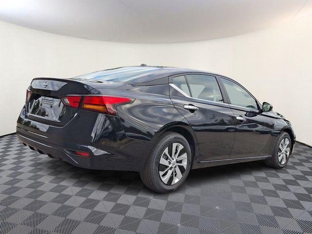 new 2025 Nissan Altima car, priced at $26,452