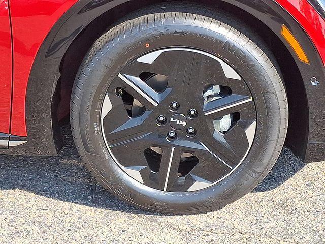 new 2025 Kia EV6 car, priced at $48,475