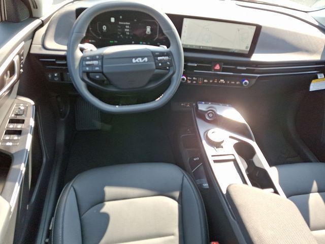 new 2025 Kia EV6 car, priced at $48,475
