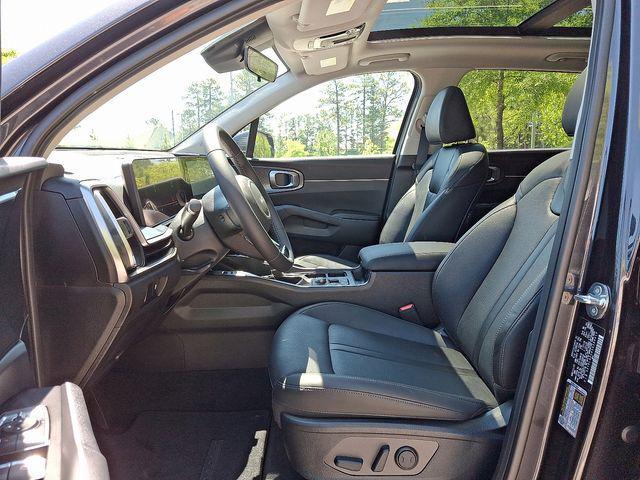 new 2025 Kia Sorento car, priced at $34,817