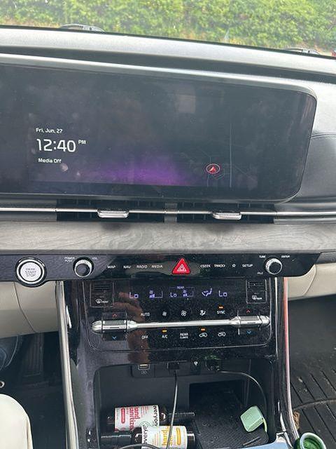 used 2023 Kia Carnival car, priced at $36,800