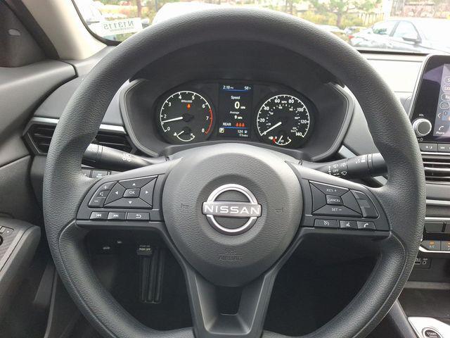 new 2025 Nissan Altima car, priced at $26,452