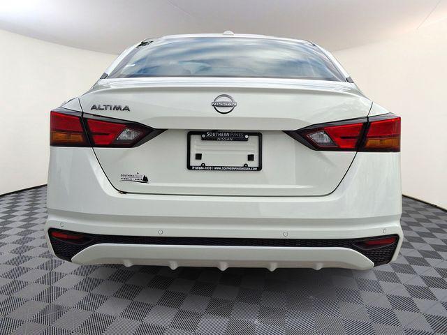 new 2025 Nissan Altima car, priced at $26,452