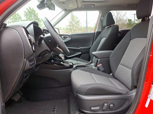 new 2025 Kia Soul car, priced at $25,056