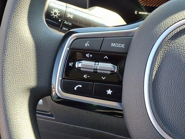 new 2025 Kia Sorento car, priced at $31,582