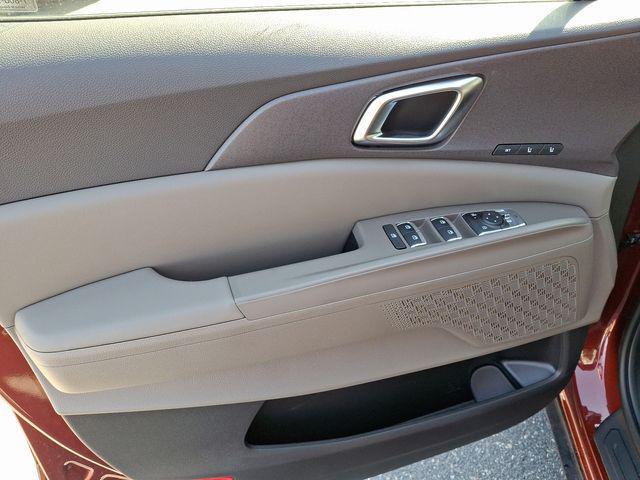 new 2025 Kia Carnival car, priced at $41,074