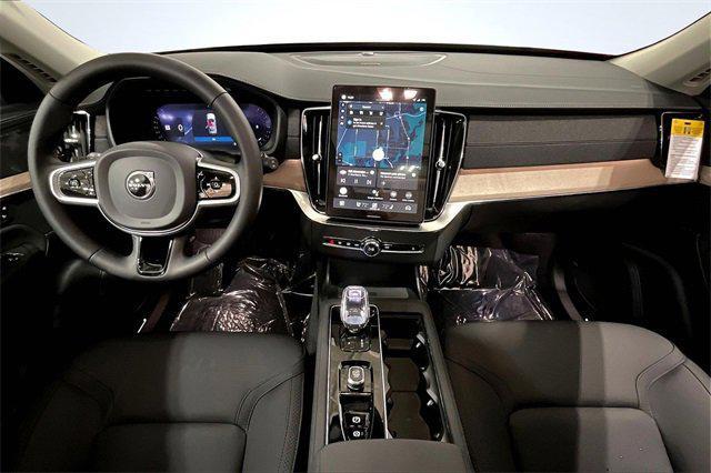 new 2026 Volvo XC90 car, priced at $69,285
