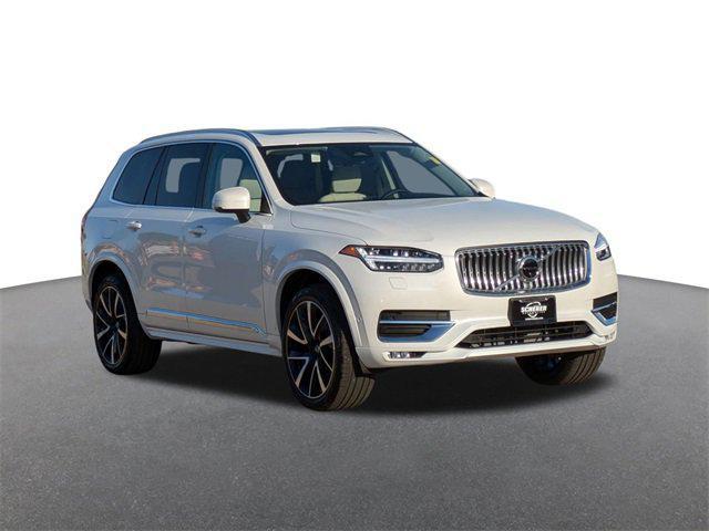 new 2025 Volvo XC90 car, priced at $61,250