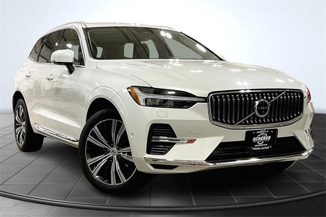 used 2022 Volvo XC60 Recharge Plug-In Hybrid car, priced at $34,200