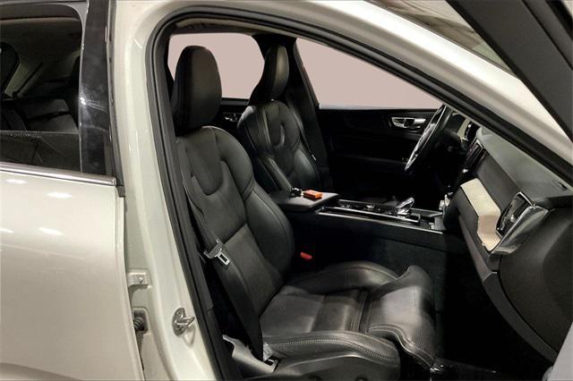 used 2022 Volvo XC60 Recharge Plug-In Hybrid car, priced at $34,200