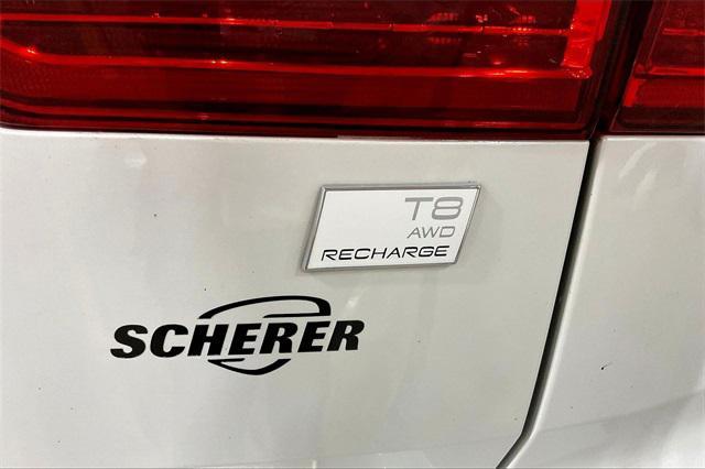 used 2022 Volvo XC60 Recharge Plug-In Hybrid car, priced at $34,200