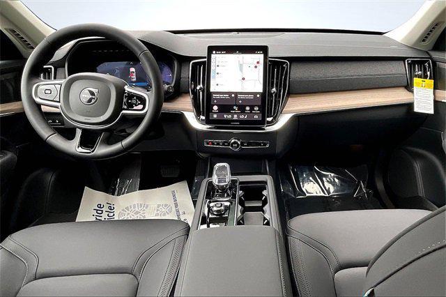 new 2025 Volvo XC90 Plug-In Hybrid car, priced at $76,095