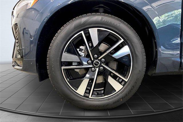 new 2026 Volvo XC60 car, priced at $51,145