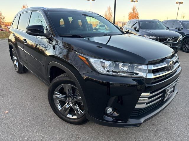 used 2019 Toyota Highlander car, priced at $34,500