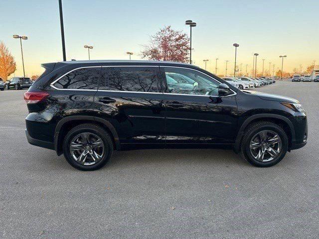 used 2019 Toyota Highlander car, priced at $33,000