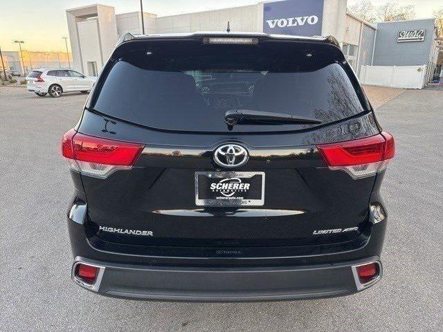 used 2019 Toyota Highlander car, priced at $33,000