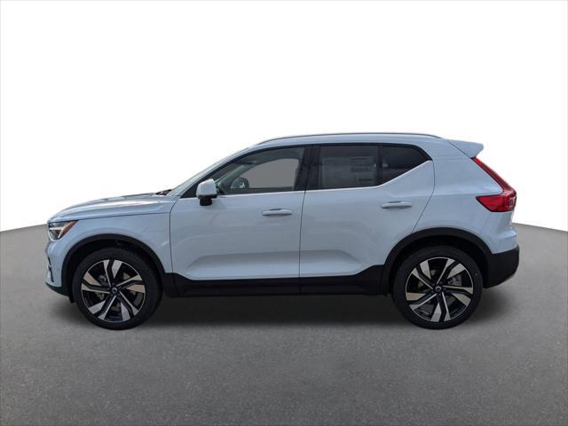 new 2025 Volvo XC40 car, priced at $50,050