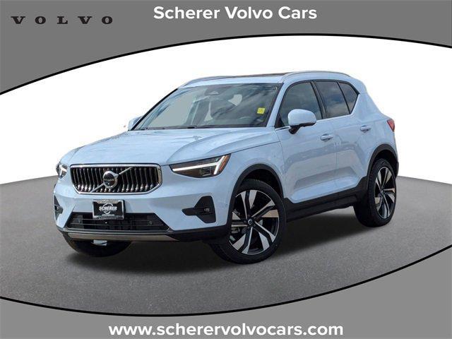 new 2025 Volvo XC40 car, priced at $50,050