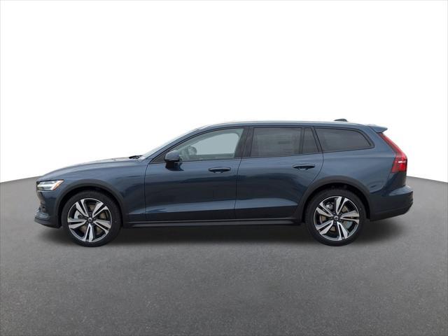 new 2025 Volvo V60 Cross Country car, priced at $54,225