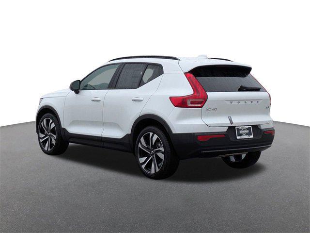 new 2025 Volvo XC40 car, priced at $50,050