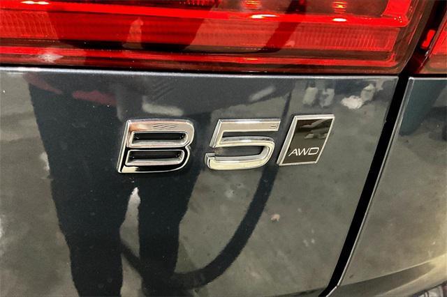 used 2023 Volvo XC60 car, priced at $37,000
