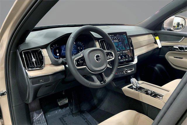 new 2025 Volvo XC90 car, priced at $59,425