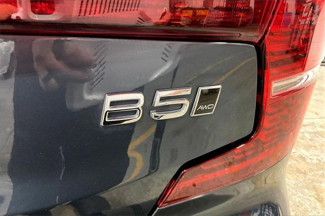 used 2024 Volvo S60 car, priced at $31,400