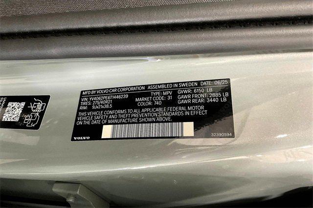 new 2026 Volvo XC90 car, priced at $68,825