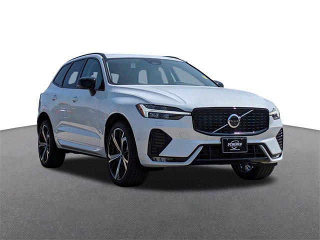 new 2025 Volvo XC60 car, priced at $60,430