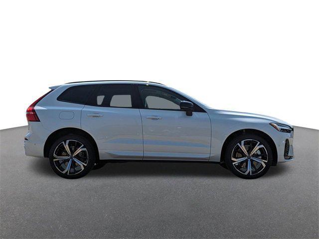 new 2025 Volvo XC60 car, priced at $60,430