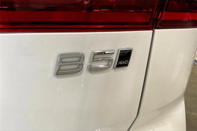 new 2026 Volvo XC60 car, priced at $65,095