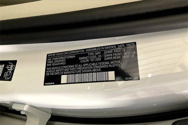 new 2026 Volvo XC60 car, priced at $65,095