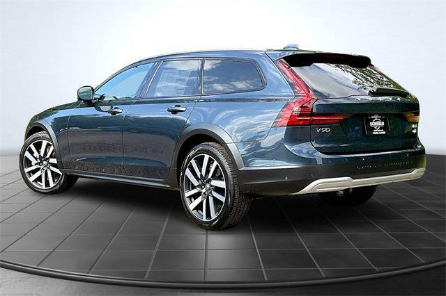 new 2025 Volvo V90 Cross Country car, priced at $68,085