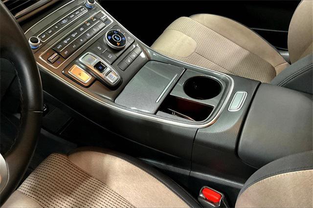 used 2023 Hyundai Santa Fe car, priced at $25,000