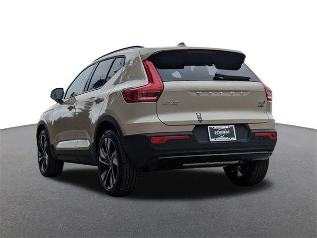 new 2025 Volvo XC40 car, priced at $49,325