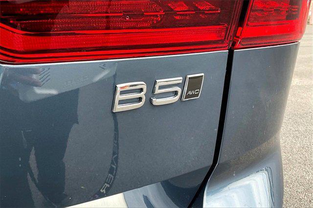 new 2026 Volvo XC60 car, priced at $50,985