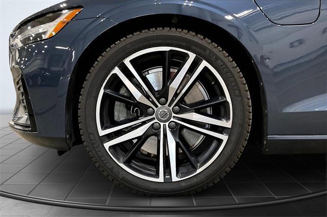 used 2021 Volvo S60 Recharge Plug-In Hybrid car, priced at $23,700