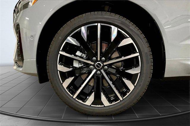 new 2026 Volvo XC60 car, priced at $60,935