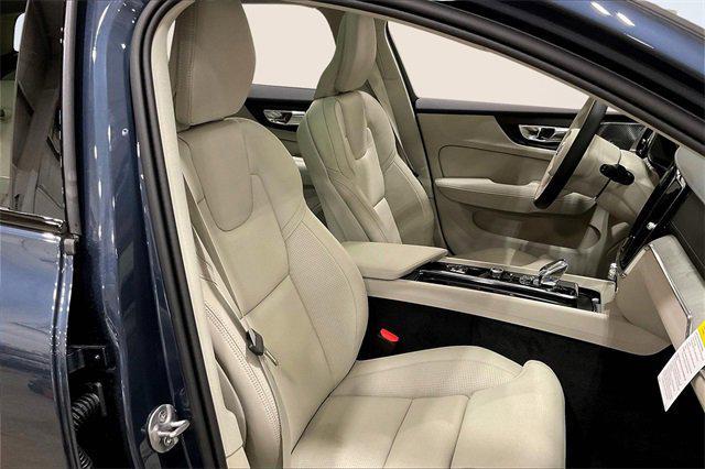 new 2025 Volvo V60 Cross Country car, priced at $59,025