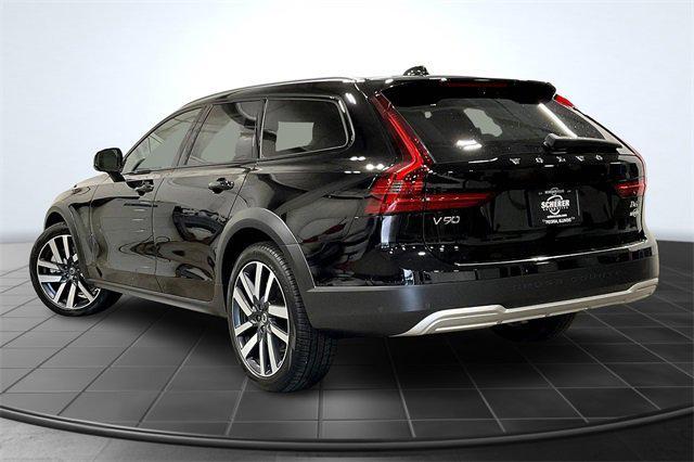 new 2025 Volvo V90 Cross Country car, priced at $64,515