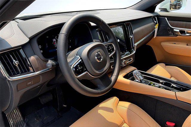 new 2025 Volvo V90 Cross Country car, priced at $66,585