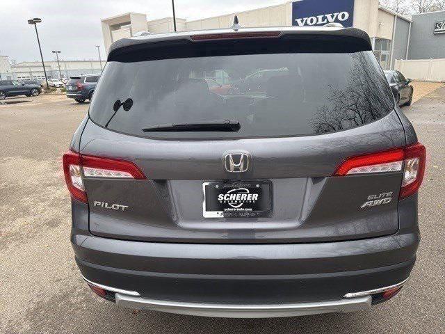 used 2021 Honda Pilot car, priced at $32,000